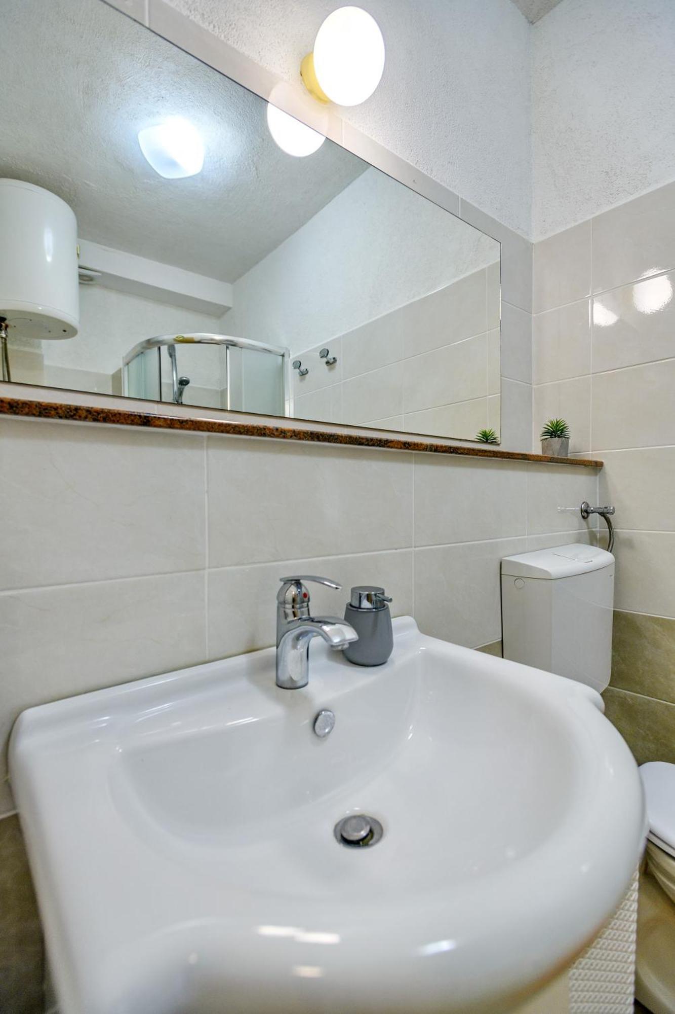 Apartment Apartman Kali