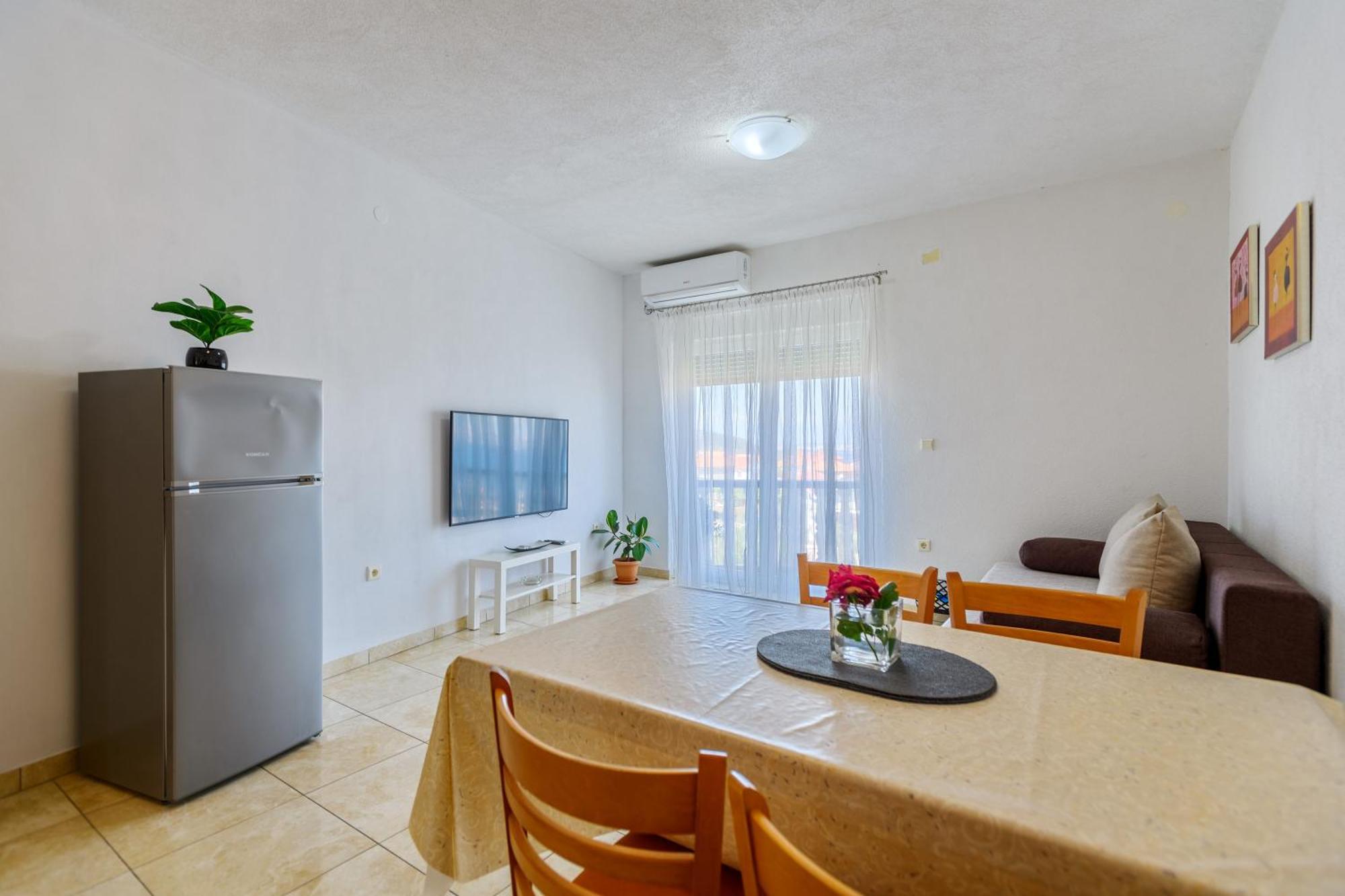 Apartment Apartman Kali Kali